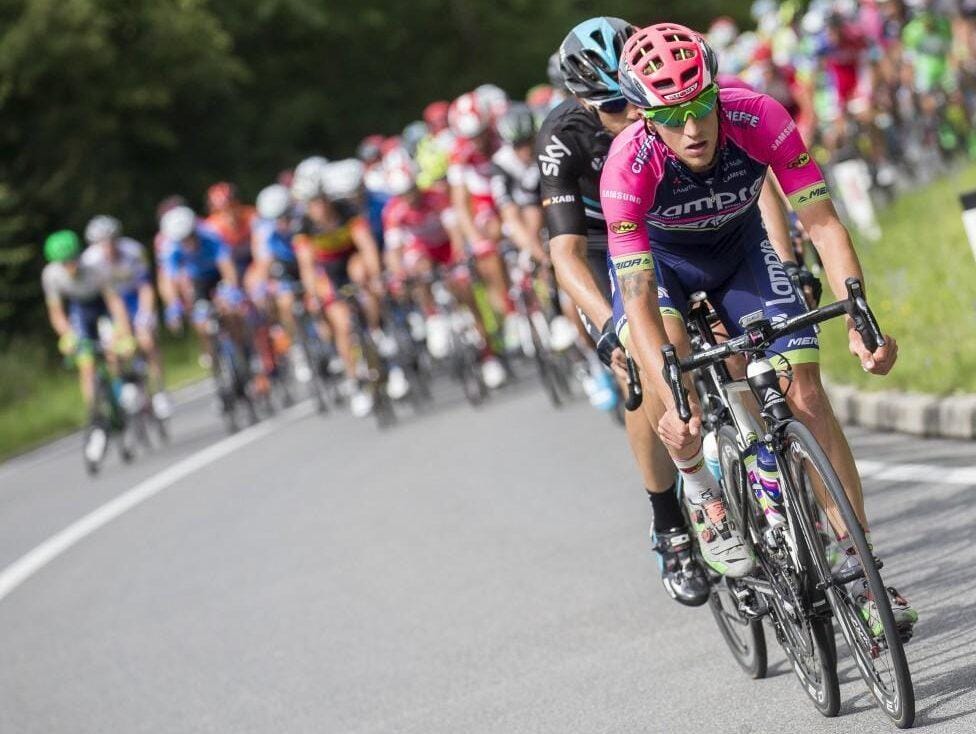 Pozor, zaradi dirke oviran promet