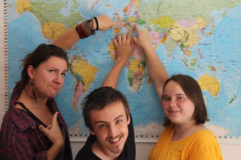 Novi Kraji + Novi Ljudje = Zanimive Dogodivščine