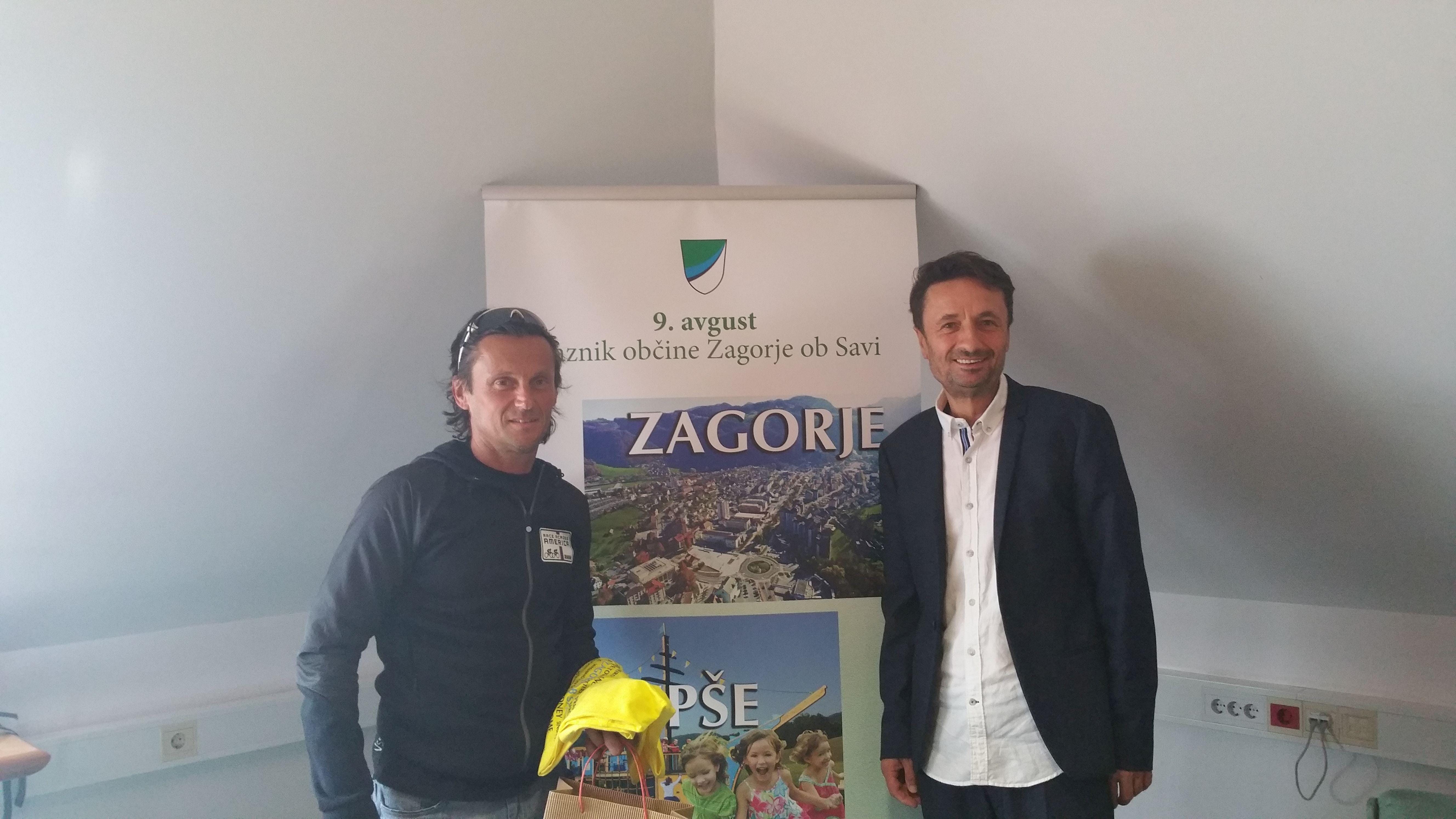 Uroša in ekipo sprejel zagorski župan