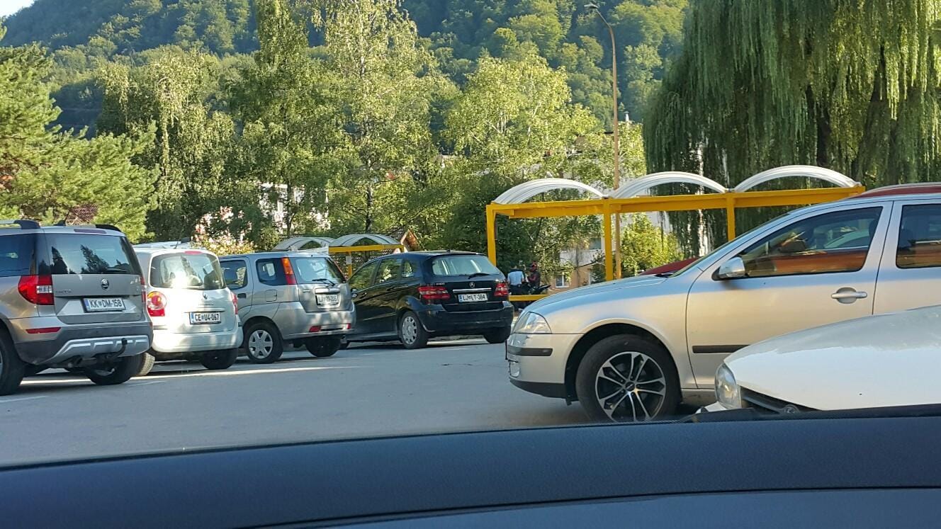 Možje v modrem prestavljeni