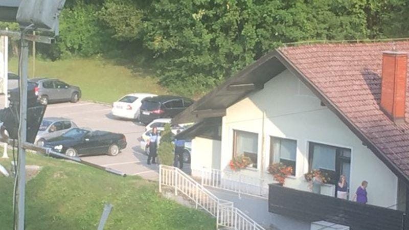 Žalili obiskovalce in zaposlene