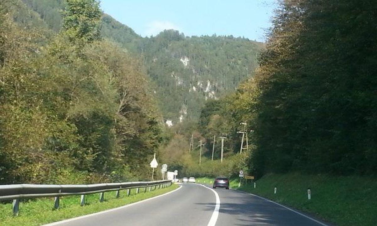 Večja skala padla na regionalko