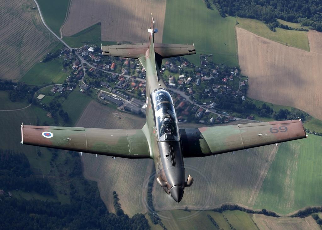 Vojaška letala Pilatus PC 9 nad Zasavjem