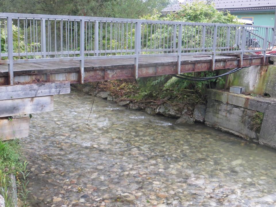 Po preperelih deskah čez Medijo