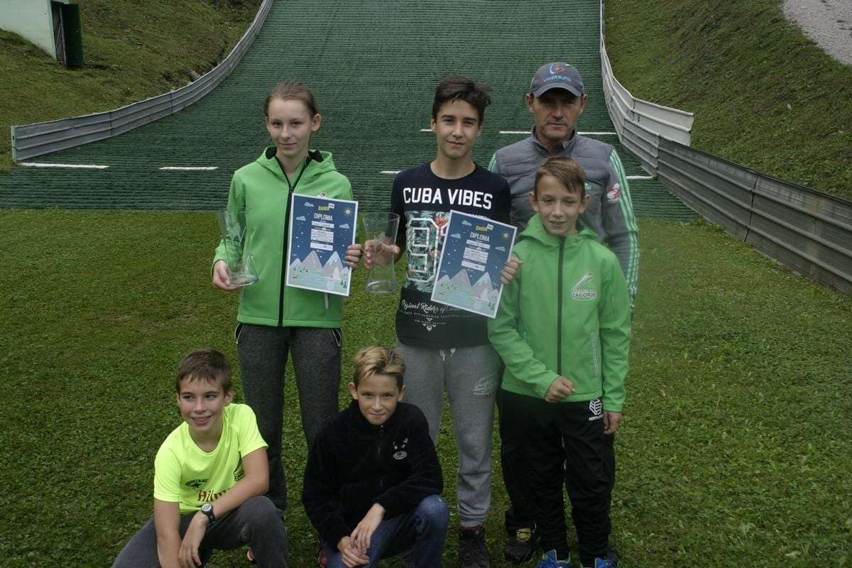Lara in Lovro do medalje