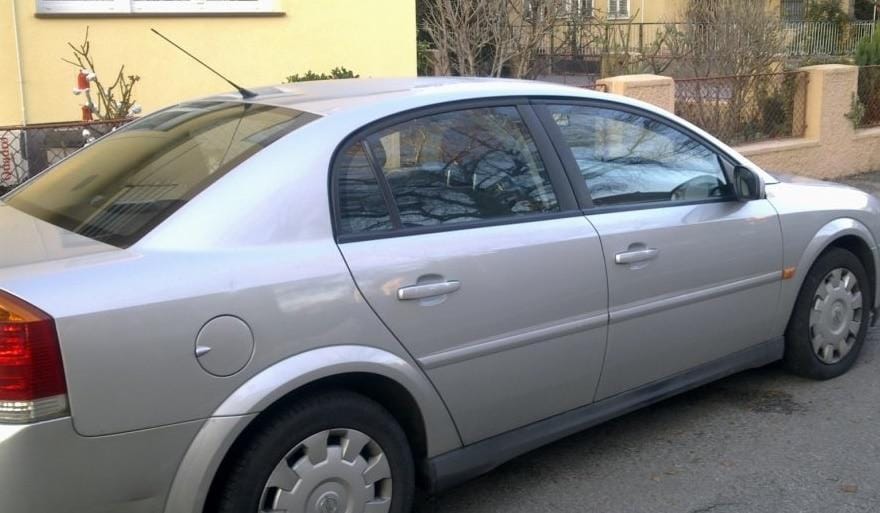 V Zagorju iskali tujce s srebrnim avtom