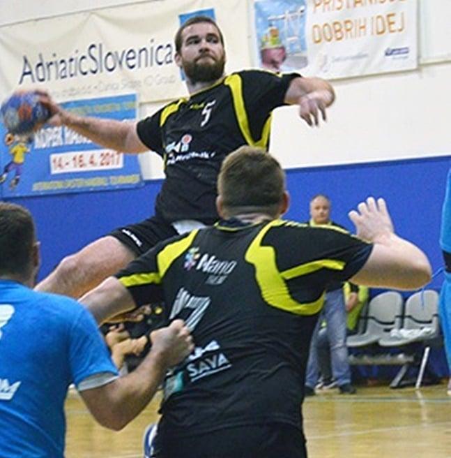 Dolski rokometaši uspešno "preplavali" Dravo