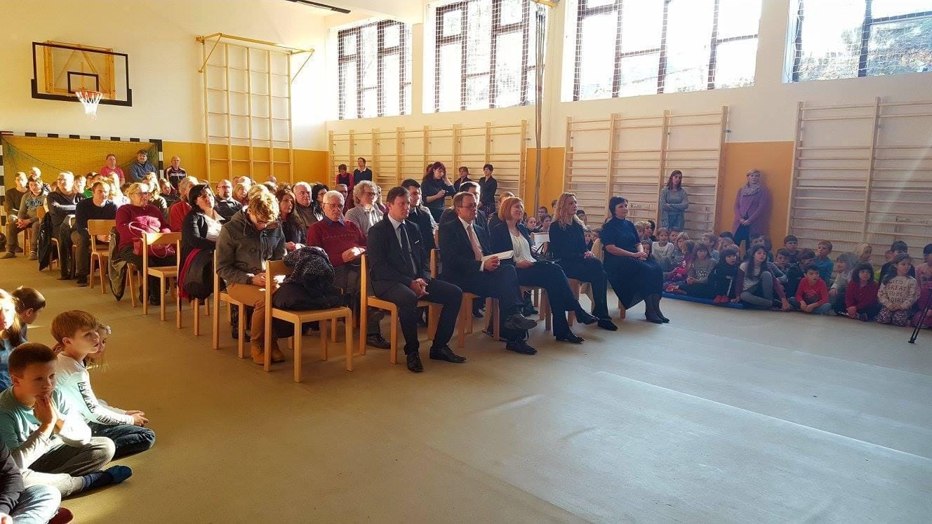 Slavnostno odprli prenovljeno telovadnico