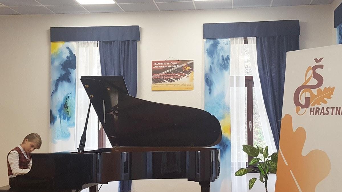 Klavirsko srečanje zasavskih glasbenih šol