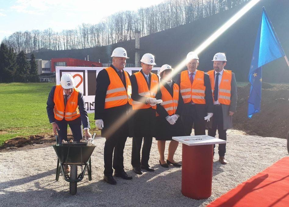 Danes začeli z gradnjo velikega obrata, obeta se do 100 novih delovnih mest