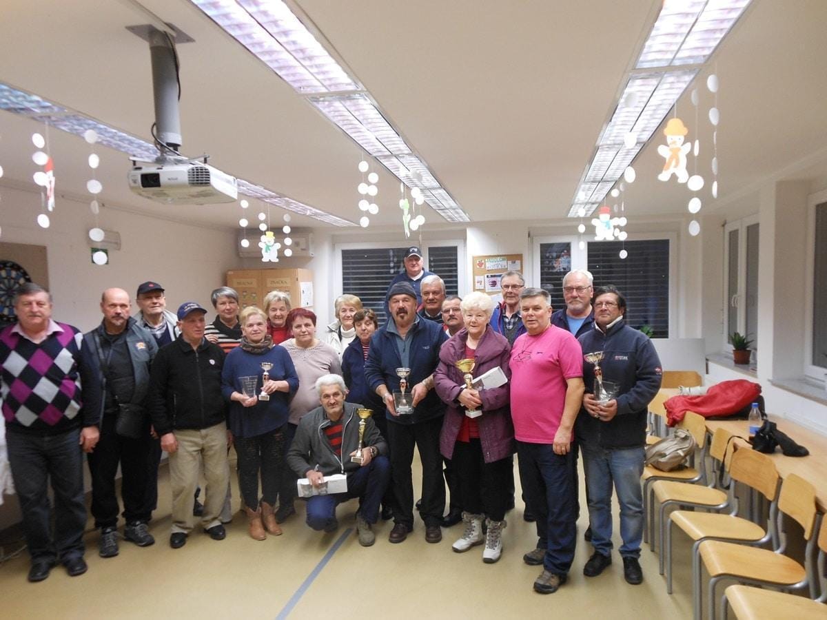 FOTO: Zimski turnir v pikadu za pokal KS Steklarna