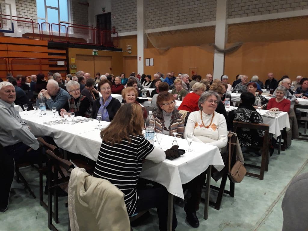 Zbor članov Društva invalidov Hrastnik