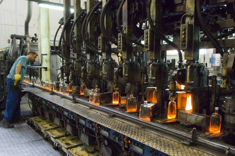 Steklarna se širi in išče soinvestitorja