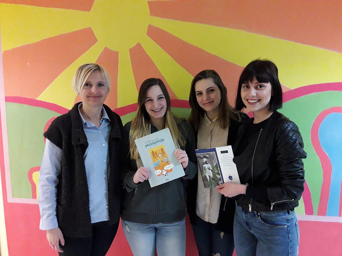 Dijakinje GESŠ Trbovlje uspešne na tekmovanju iz ekonomije
