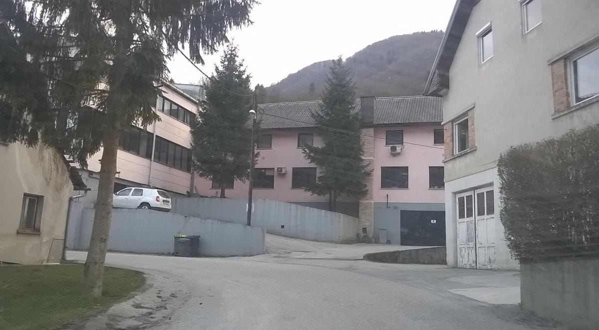 Na dražbi še zadnja nepremičnina