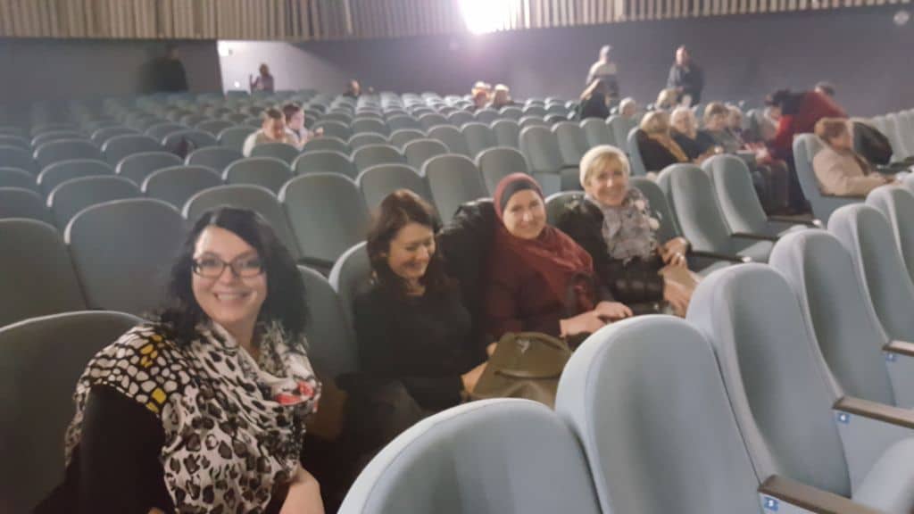 V kino po nova znanja