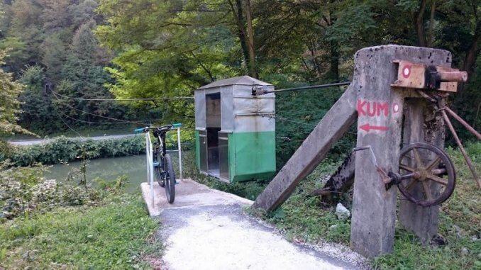 VIDEO: Čez Savo kar s cicko. Si upate?