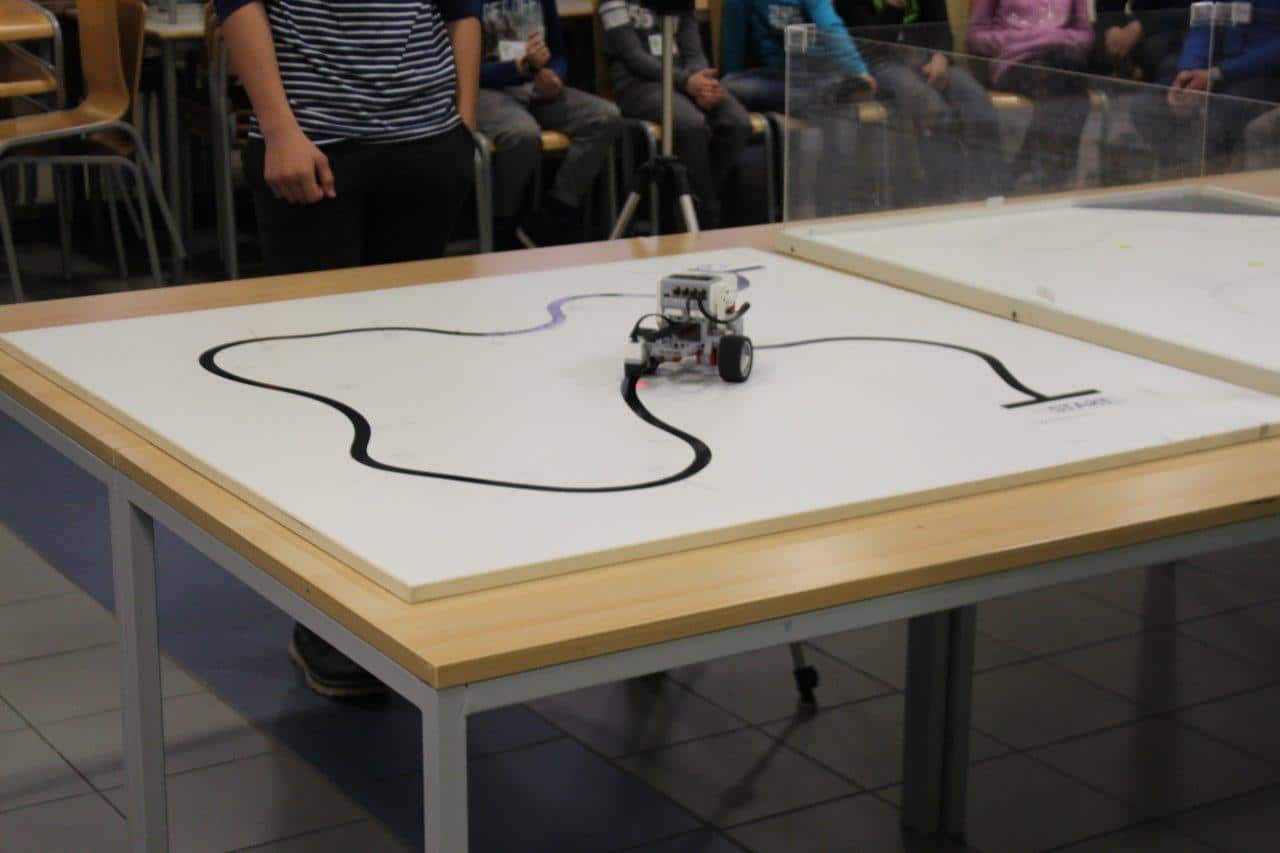 9. regijsko tekmovanje iz robotike ROBObum 2018