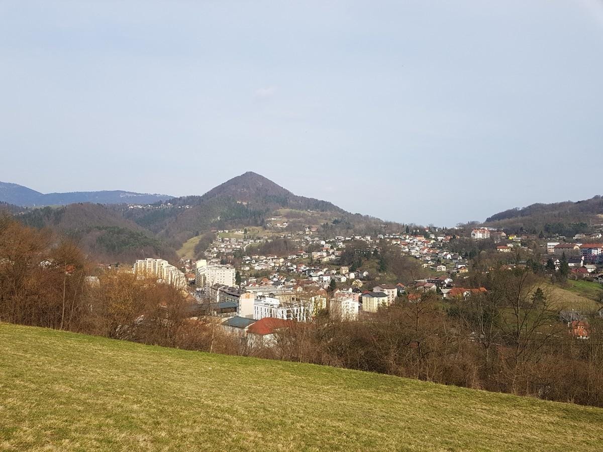 1.200 evrov vam prispeva občina