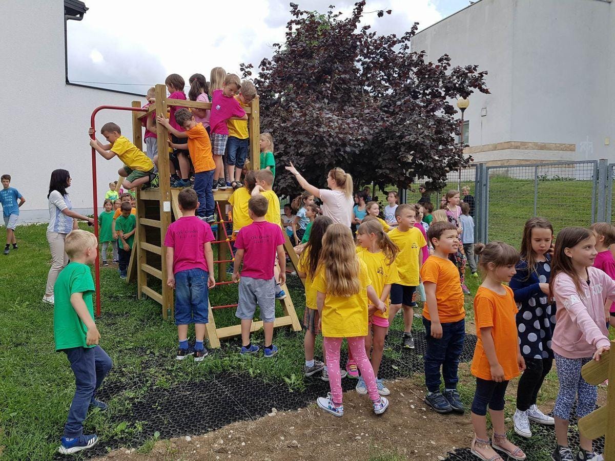 FOTO: "Napadli" težko pričakovano novost