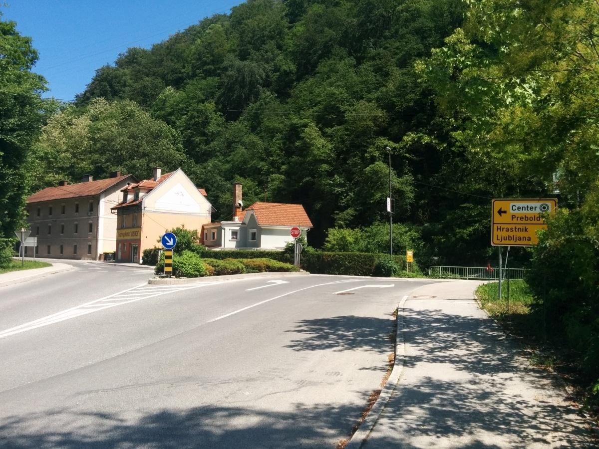 V ponedeljek zapora pri Sušniku!