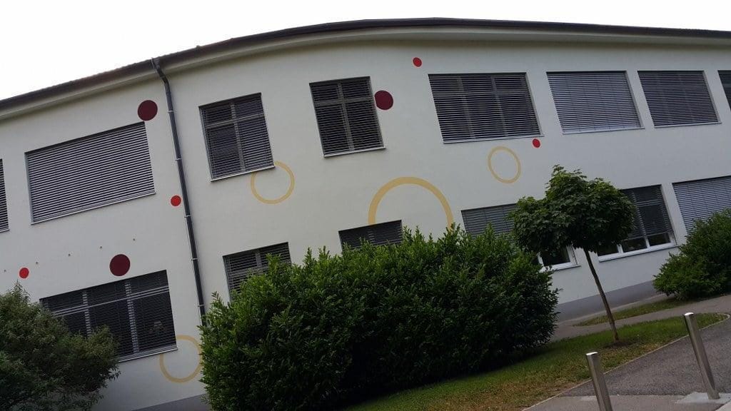 Najslabše učence prosili naj ostanejo doma?!