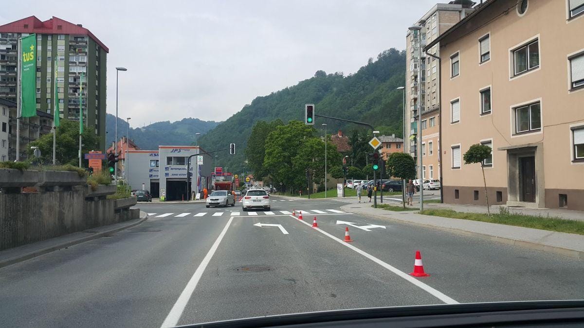 Občasne POPOLNE zapore