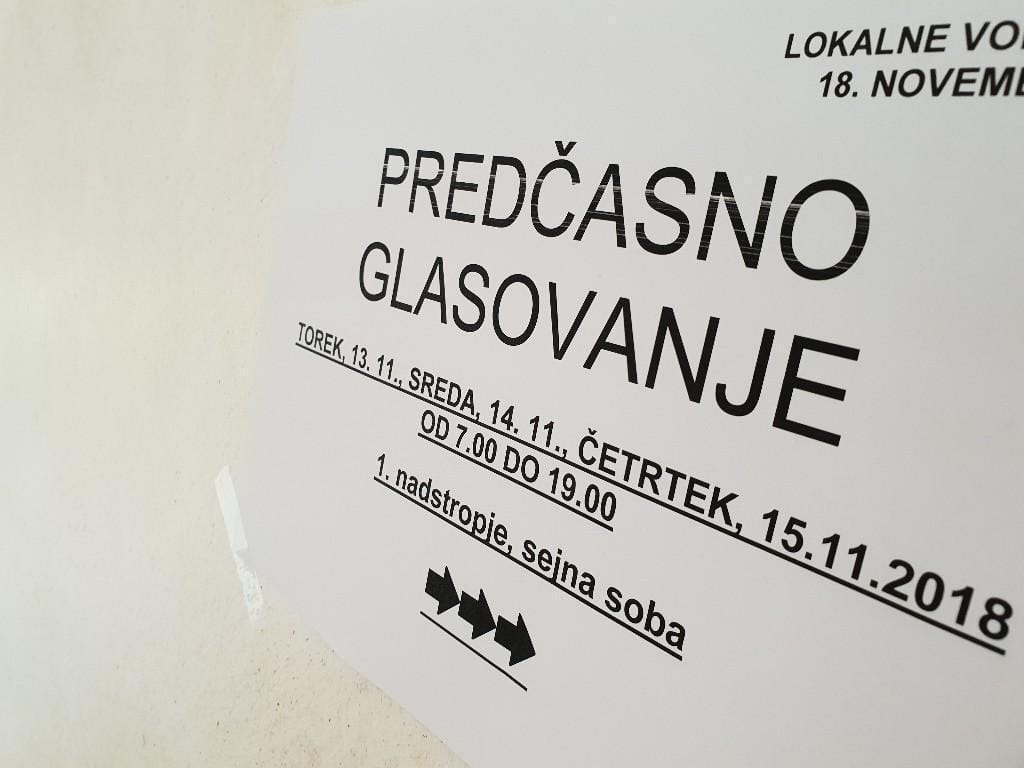 Prvi glasovi se lahko oddajo že danes