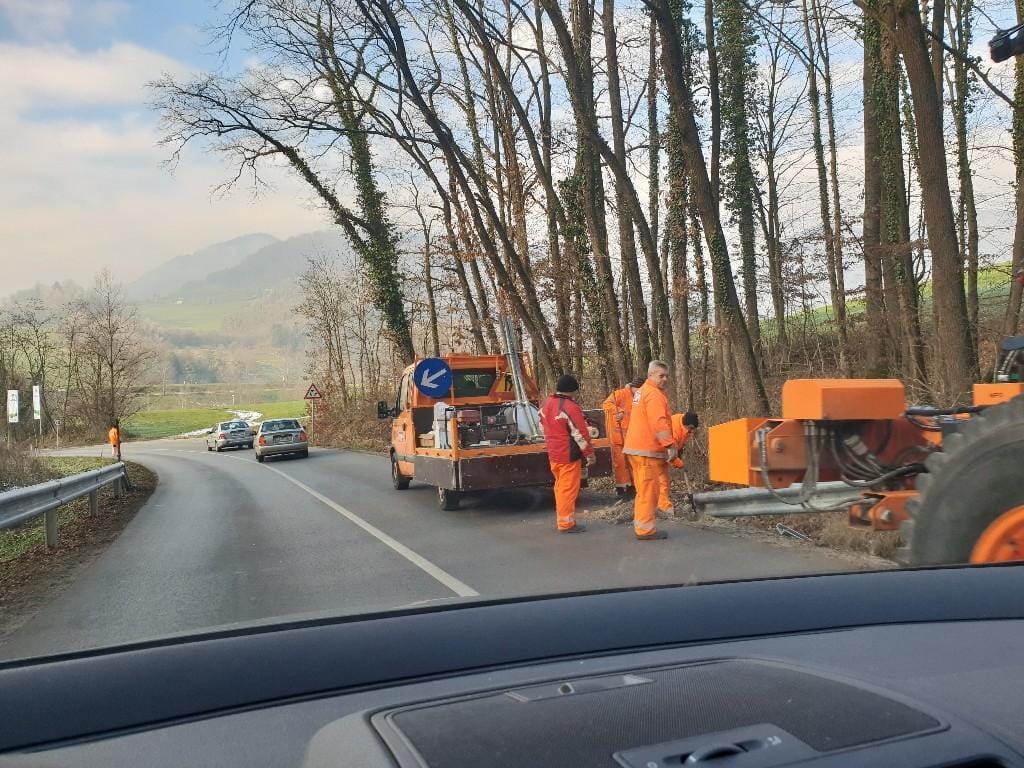 Nevaren odsek: že v prvih dneh kup nesreč