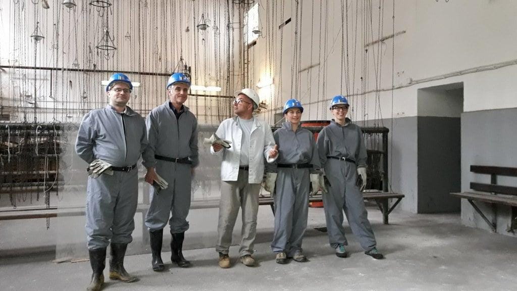 Življenje opuščenim objektom, kmalu pa že "pobeg iz rudnika"