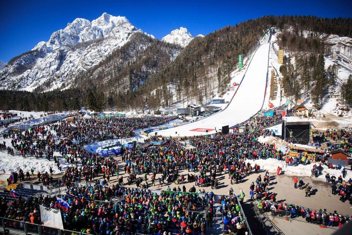 180 mladih Zasavcev v Planico