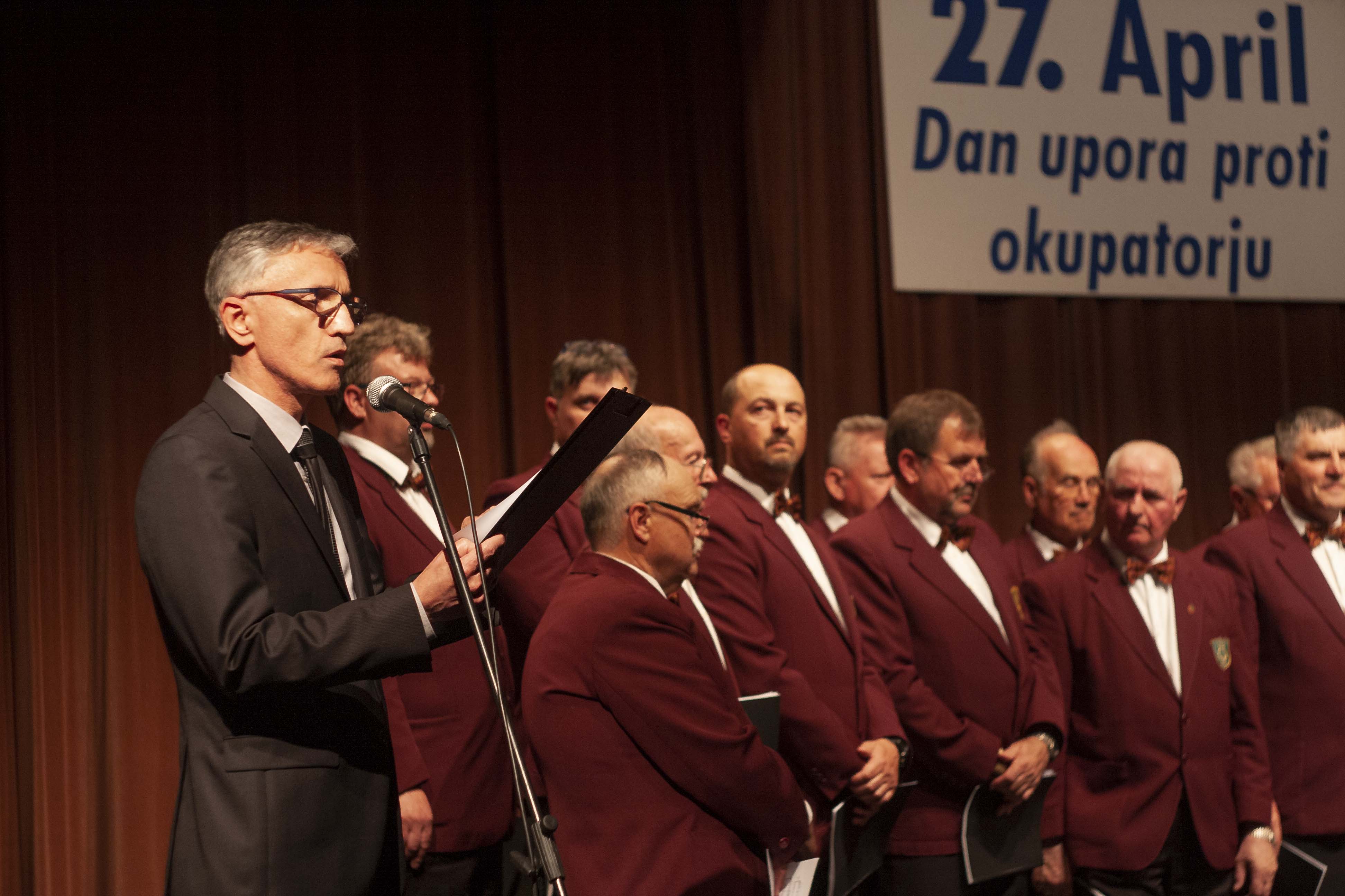 Brez izstreljenega naboja osvobodili Hrastnik