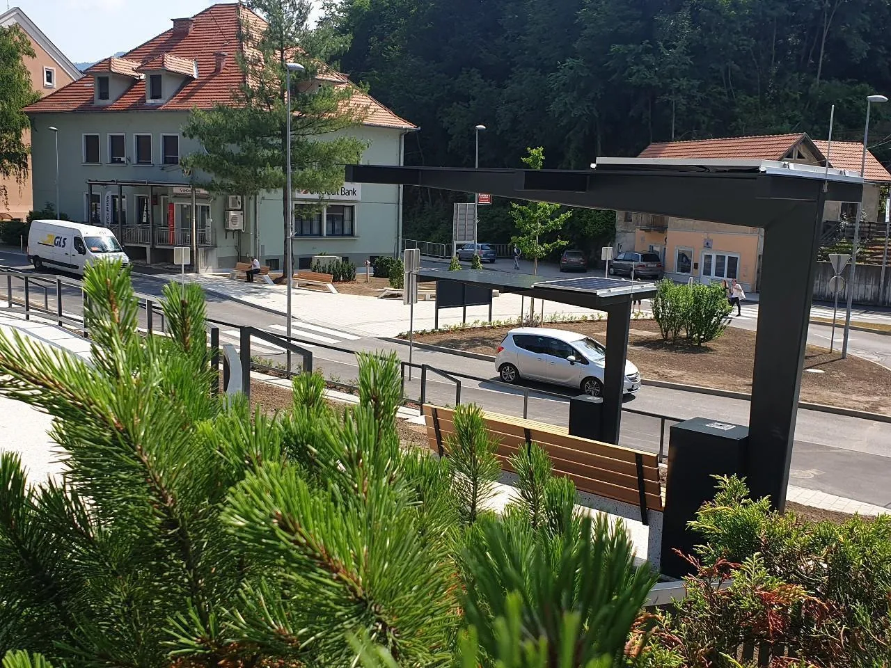 FOTOGALERIJA: V Trbovljah edini z monolitom na prostem