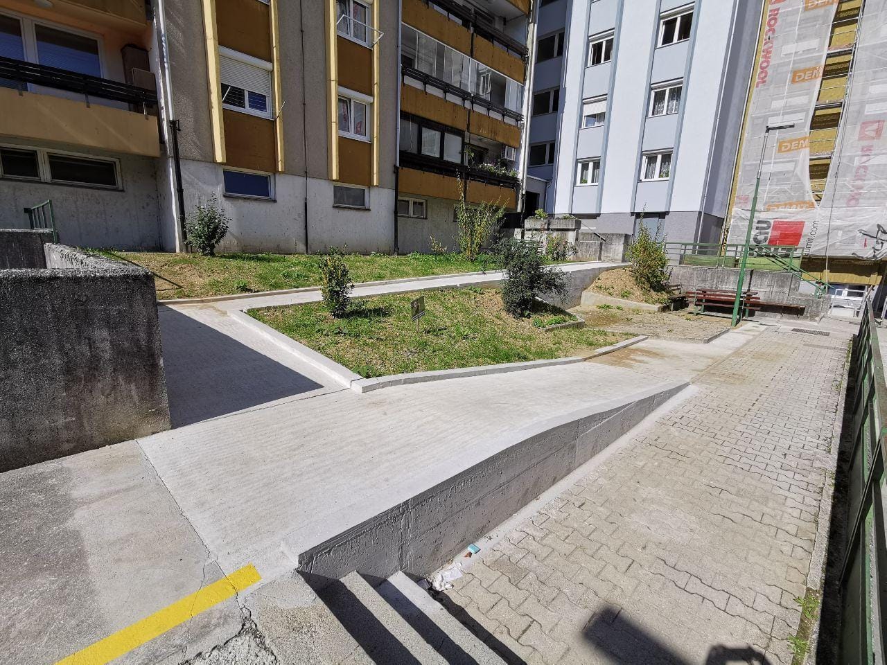 Hrastnik bogatejši za dve klančini