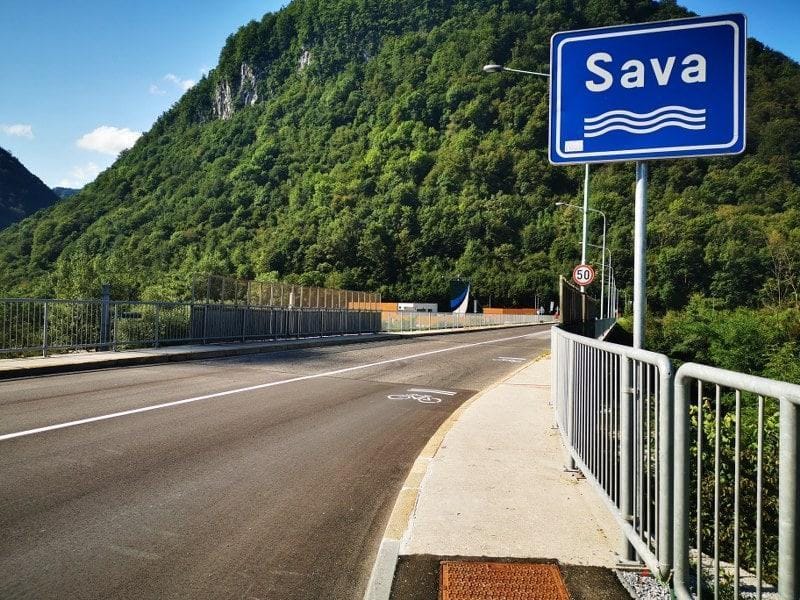 Sava ima največ mikroplastičnih delcev, novodobni odpadki: maske