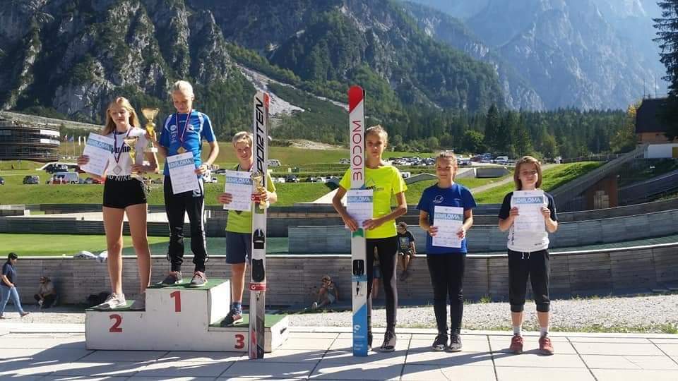 Skakalci nastopili v Velenju in Planici