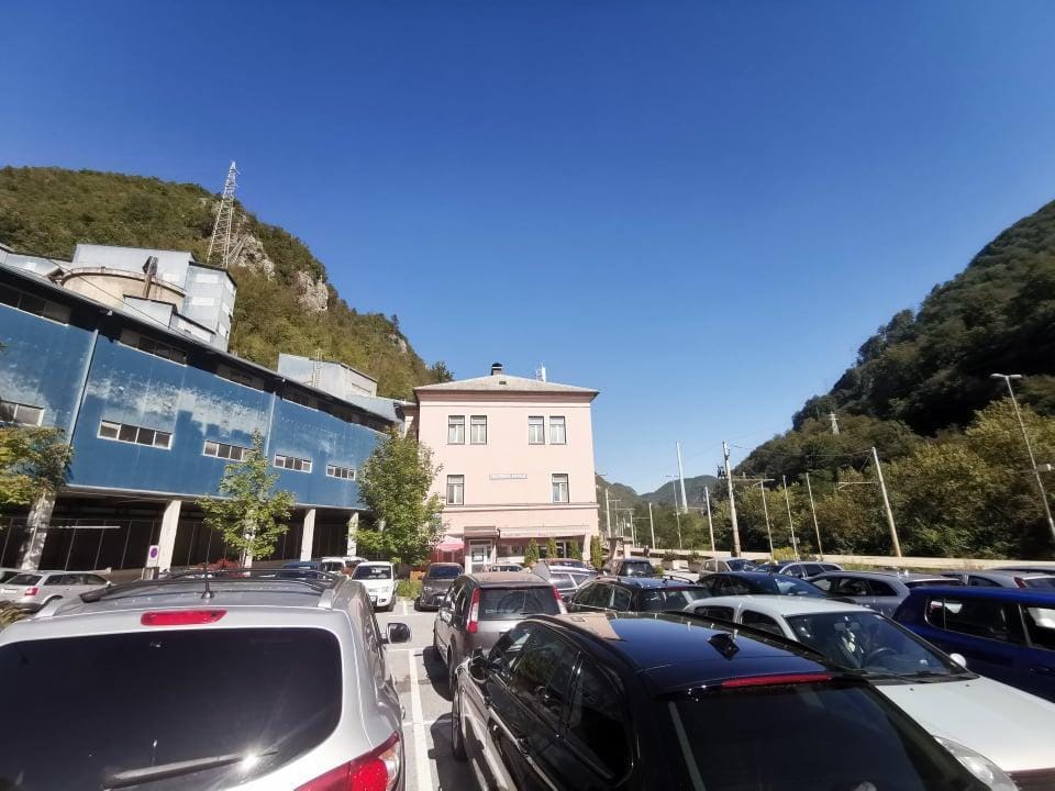 Trbovlje: Več parkirišč na železniški, še en rondo ...