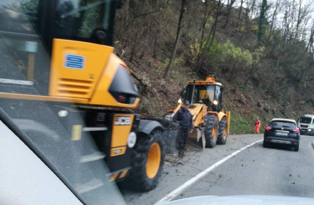 Promet bo oviran še nekaj dni