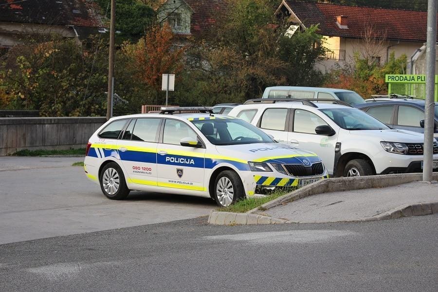 Lopovi lepljivih prstov najpogosteje v lokale in v podjetja KONČANO