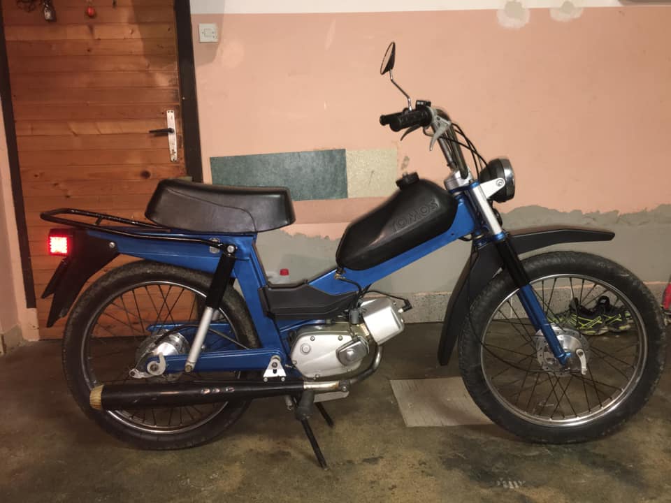 Policisti so zasegli "sfriziran" moped