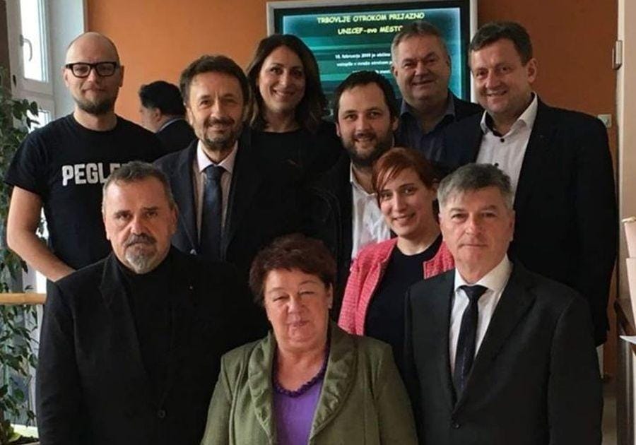 Ministra + župani + poslanci = bodo skupaj rešili regijo?