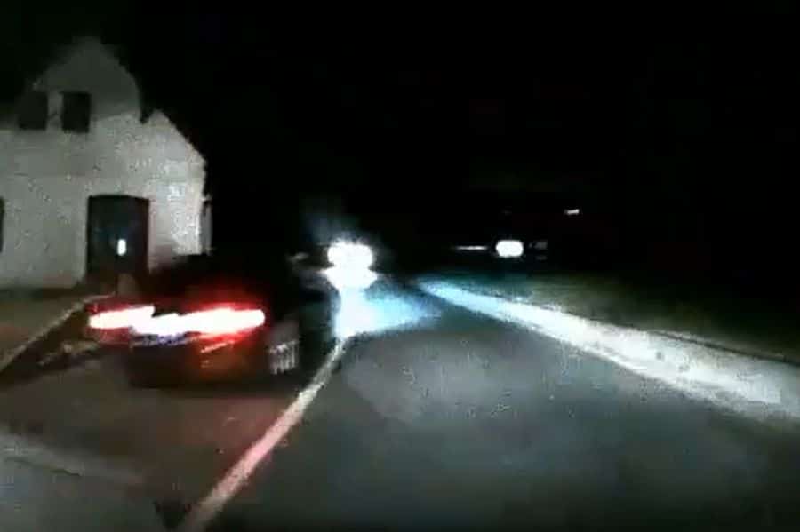VIDEO: Na kamero ujel delček sekunde pred morebitno hudo prometno nesrečo!