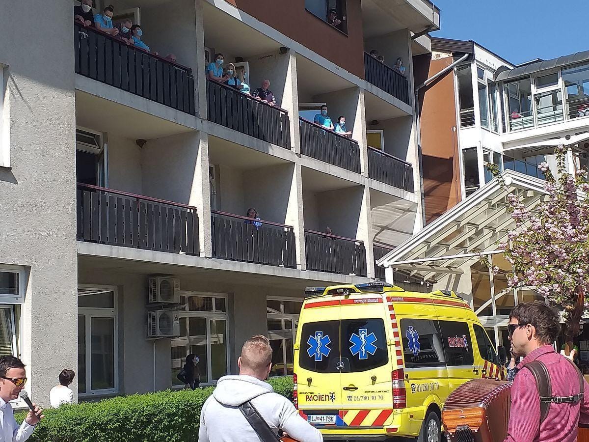 Zagorska podoknica starejšim občanom