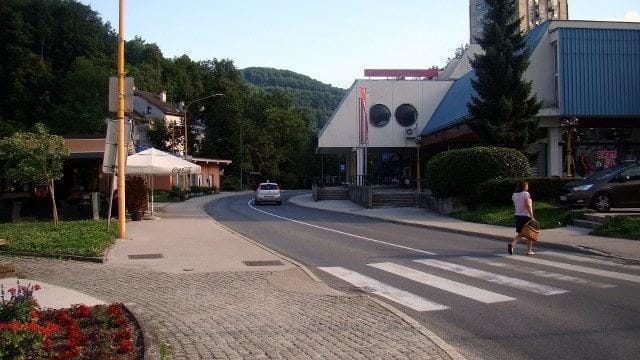 V Hrastniku še zelo resno stanje: 14 novih okužb
