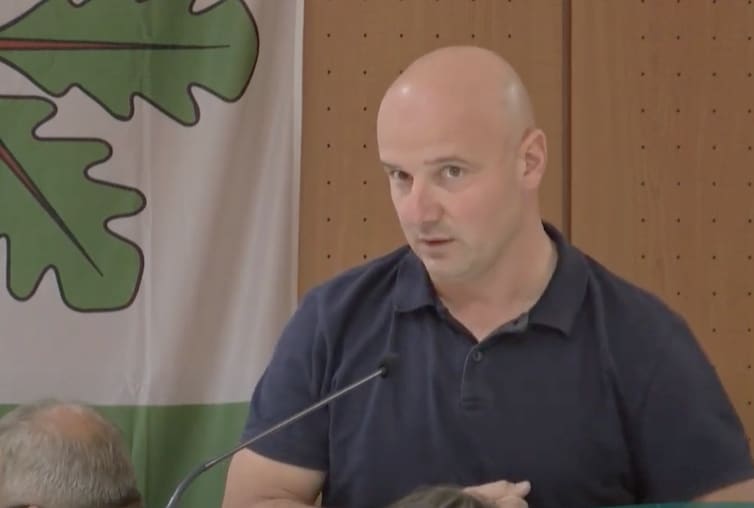 Ste vedeli? Že dve desetletji na svetniškem stolu