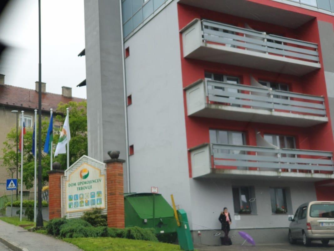 V domu upokojencev v Trbovljah spet obiski