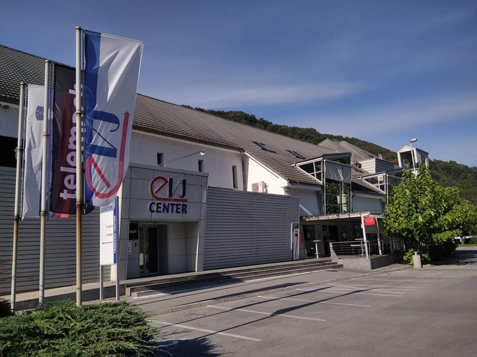 trgovina evj center (1) Četrtkova EVJ akcija: NEVERJETEN popust do -50%