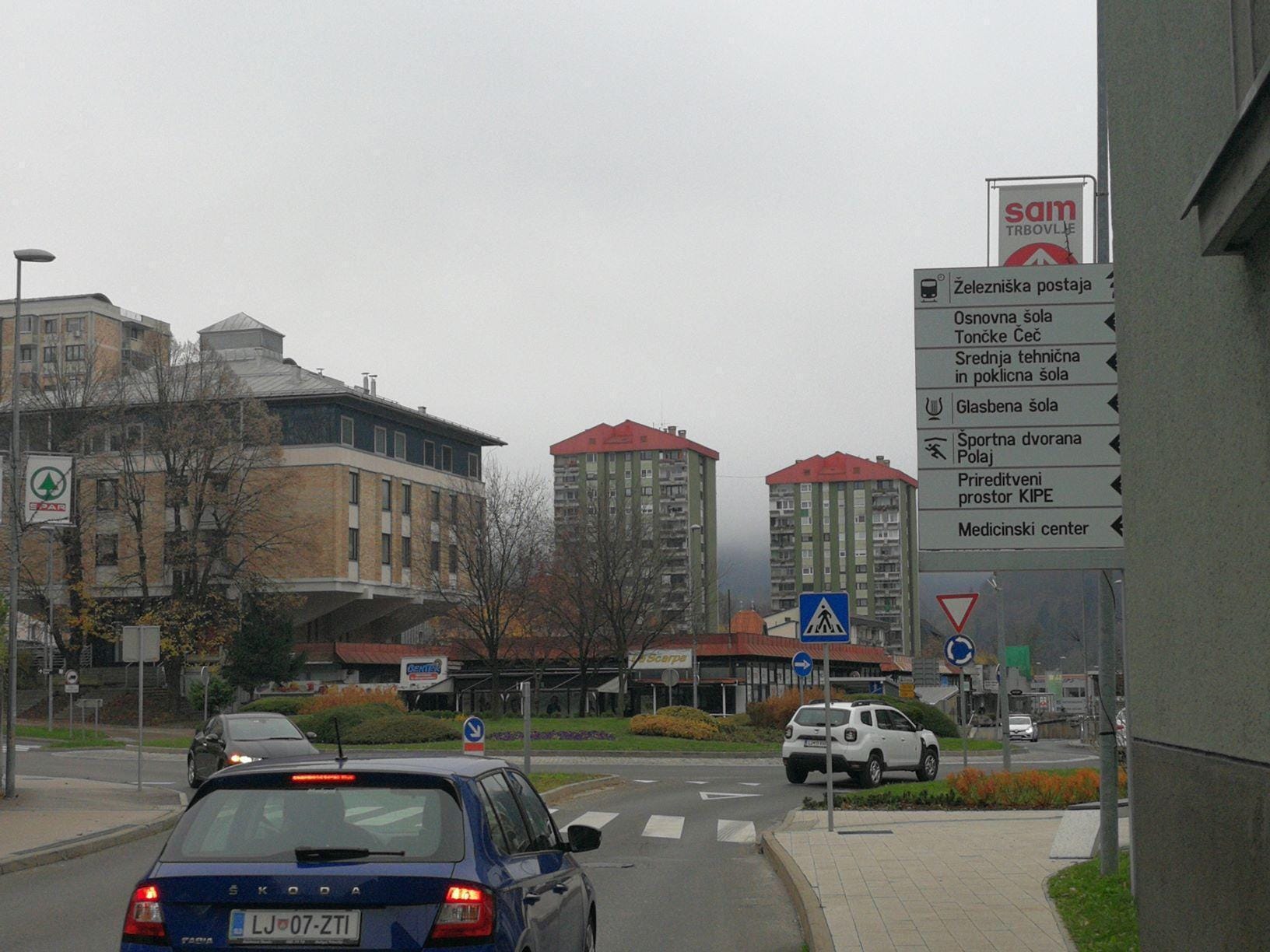 Še dva razpisa za nevladnike