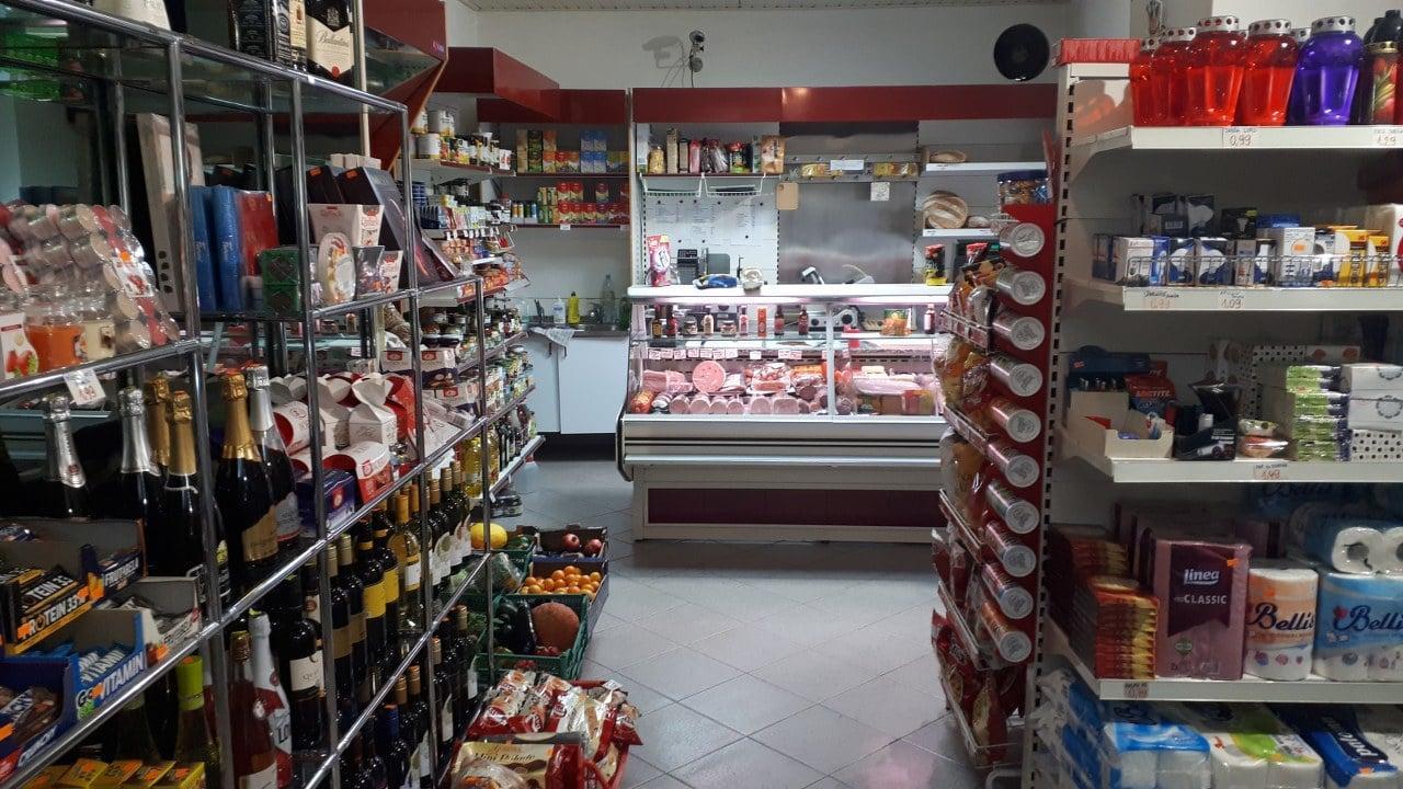 Montekukuli: pokličeš, naročiš in odpelješ