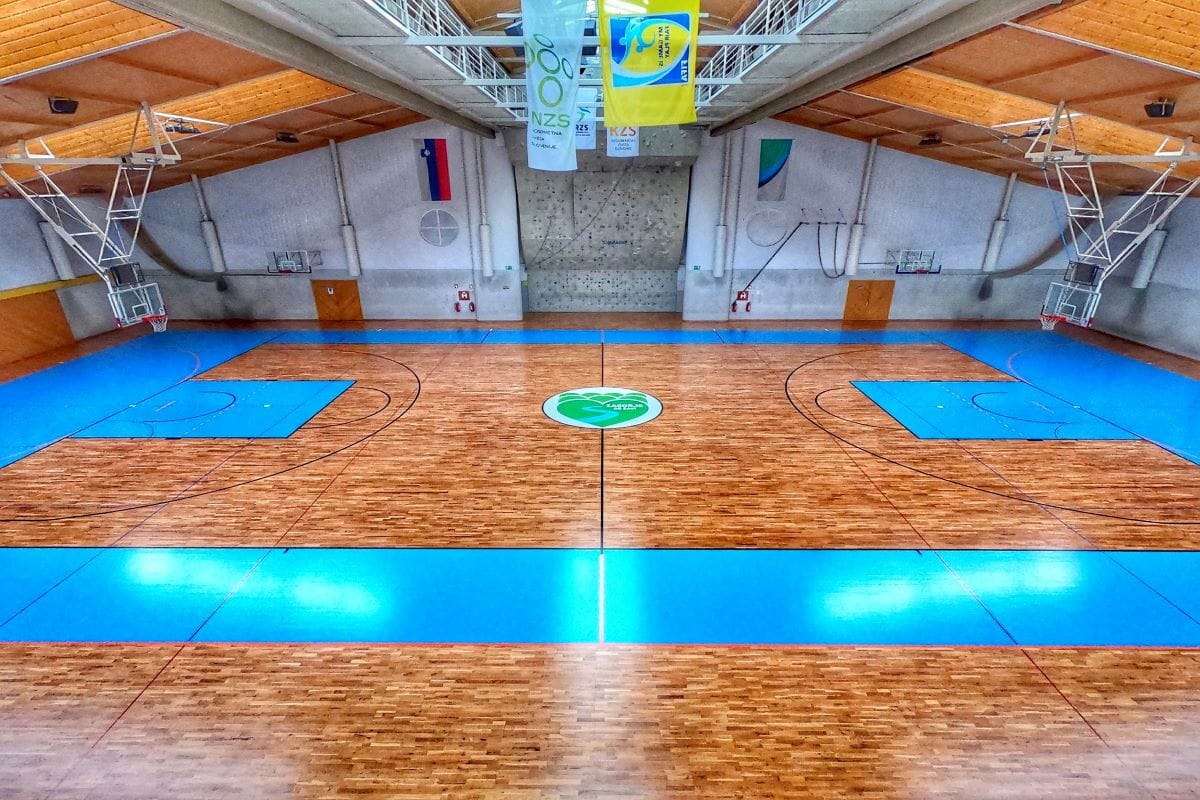 Prenovljen parket v Športni dvorani Zagorje